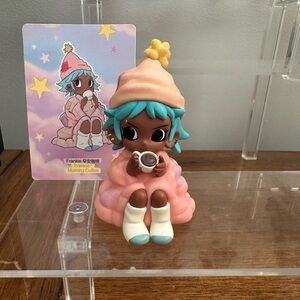 Peach Riot Frankie Morning Coffee Figure